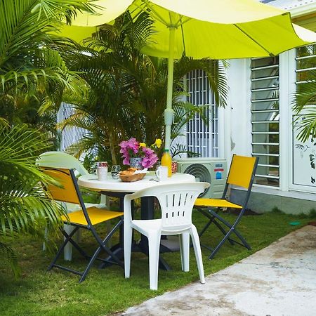 Oasis De Detente - Appartement Le Colibri Blanc Сен-Франсуа Экстерьер фото